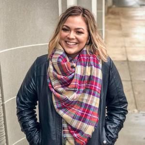 Meet your Posher, Emily